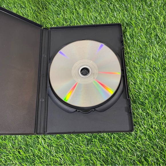 Gemini Man Blu-ray + DVD + Digital Movie Starring Will Smith - Picture 7 of 11